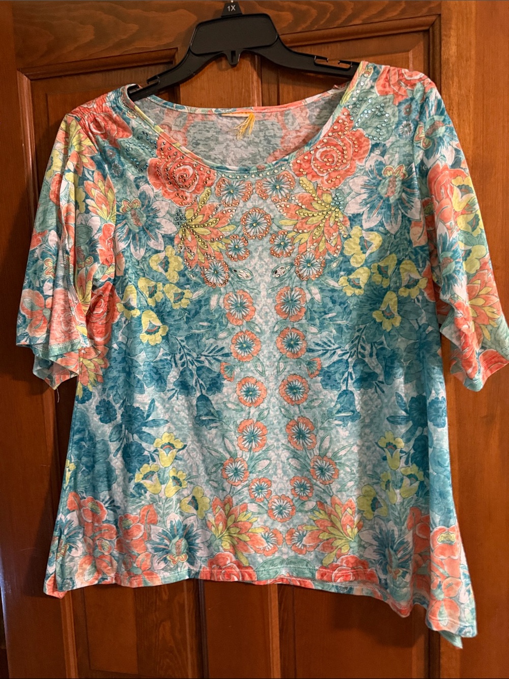 Floral Scoop Neck Women's Top in Teal and Coral